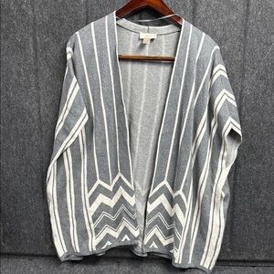 LOFT Gray and White Cardigan with Chevron Accents